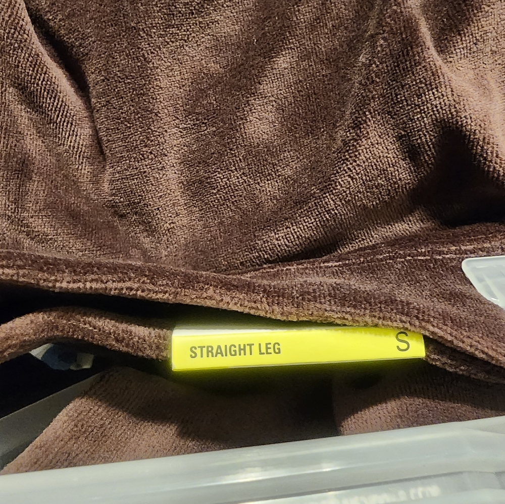 Velour Pant - Picture 4 of 4